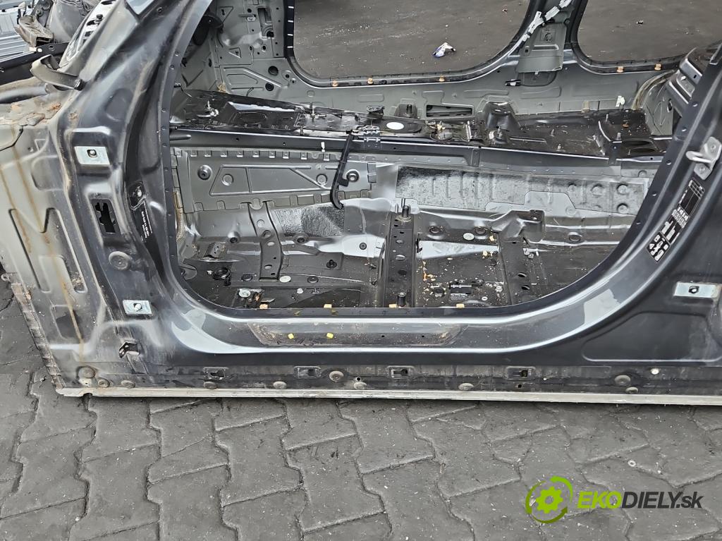 Bmw 3 F34 2013-2020 2.0d 190 hp automatic 140 kW 1999 cm3 5- práh levý  (Karoserie ostatní)