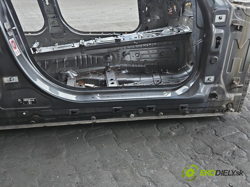 Bmw 3 F34 2013-2020 2.0d 190 hp automatic 140 kW 1999 cm3 5- práh pravý  (Karoserie ostatní)