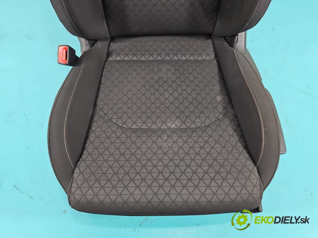 Kia Ceed III 2018- 1.5 160 HP automatic 117.5 kW 1482 cm3 5- Sedačka ľavý  (Sedadlo)