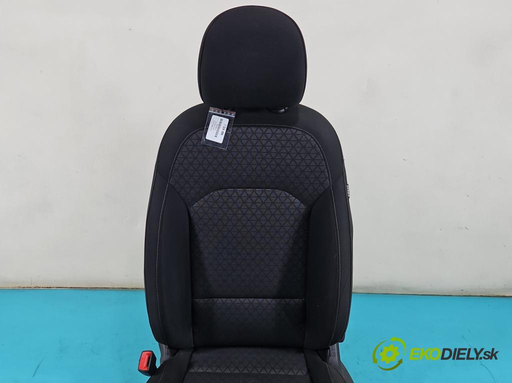 Kia Ceed III 2018- 1.5 160 HP automatic 117.5 kW 1482 cm3 5- Sedačka ľavý  (Sedadlo)
