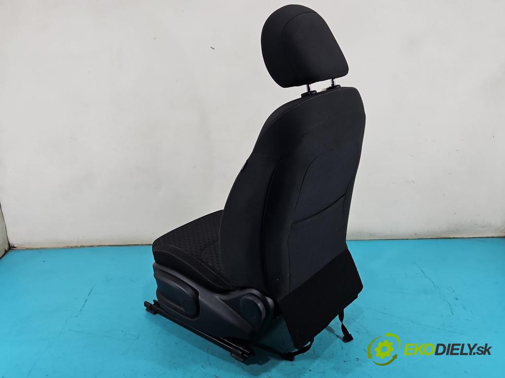 Kia Ceed III 2018- 1.5 160 HP automatic 117.5 kW 1482 cm3 5- Sedačka ľavý  (Sedadlo)