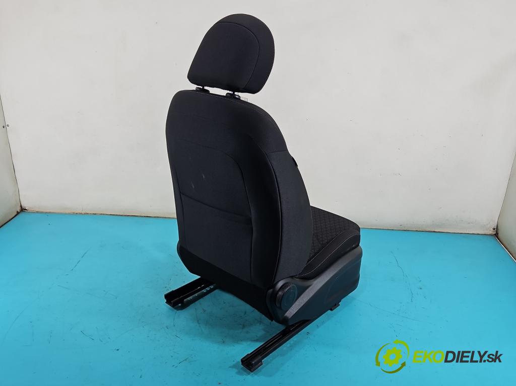 Kia Ceed III 2018- 1.5 160 HP automatic 117.5 kW 1482 cm3 5- Sedačka pravý  (Sedadlo)