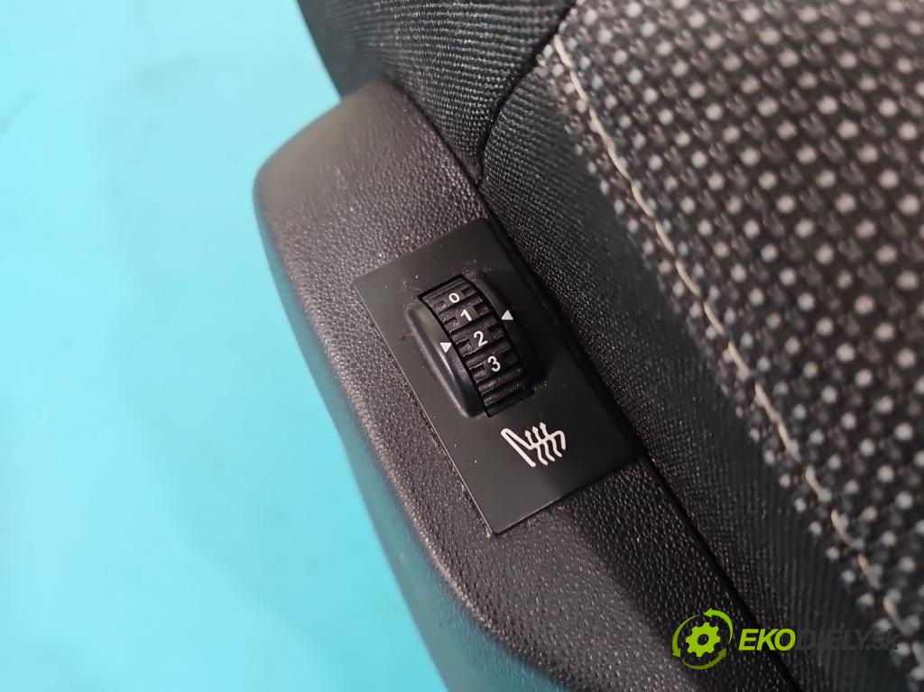 Citroen C4 Cactus 2014-2020 1.6 hdi 92 HP automatic 68 kW 1560 cm3 5- Sedačka ľavý  (Sedadlo)