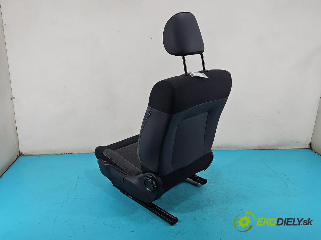 Citroen C4 Cactus 2014-2020 1.6 hdi 92 HP automatic 68 kW 1560 cm3 5- Sedačka ľavý  (Sedadlo)