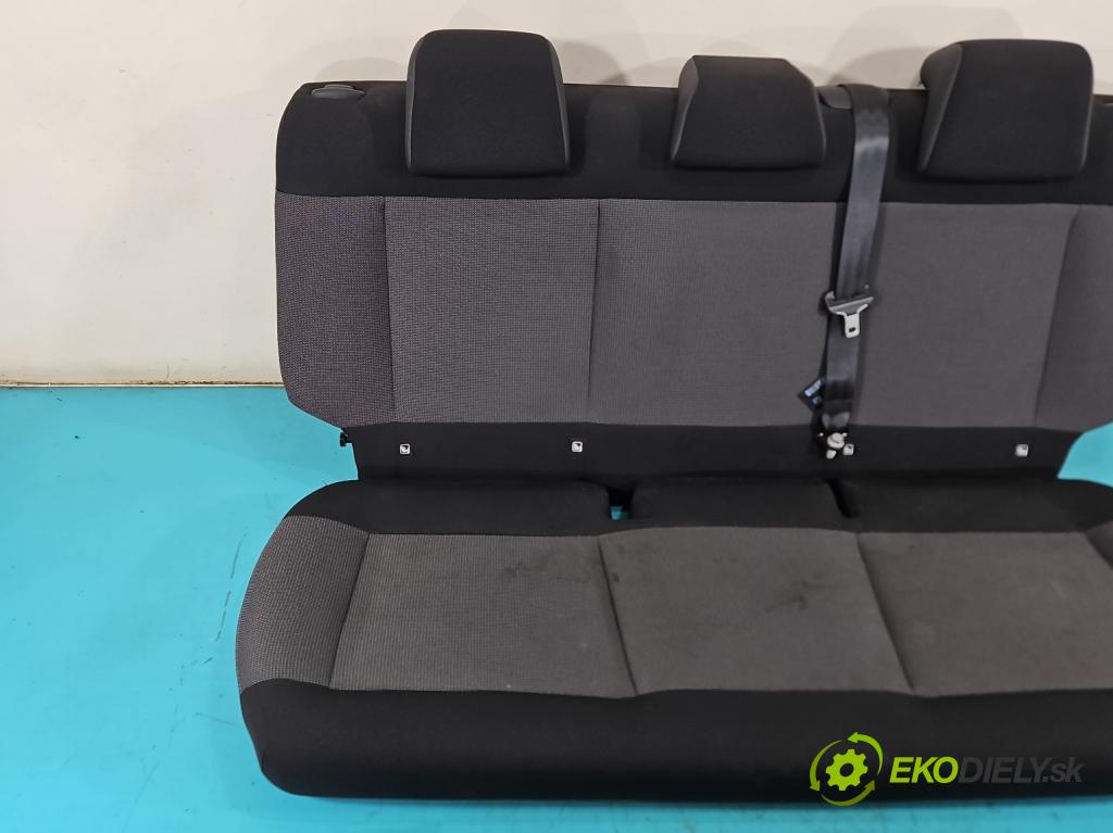 Citroen C4 Cactus 2014-2020 1.6 hdi 92 HP automatic 68 kW 1560 cm3 5- Pohovka: zadné  (Sedadlo)