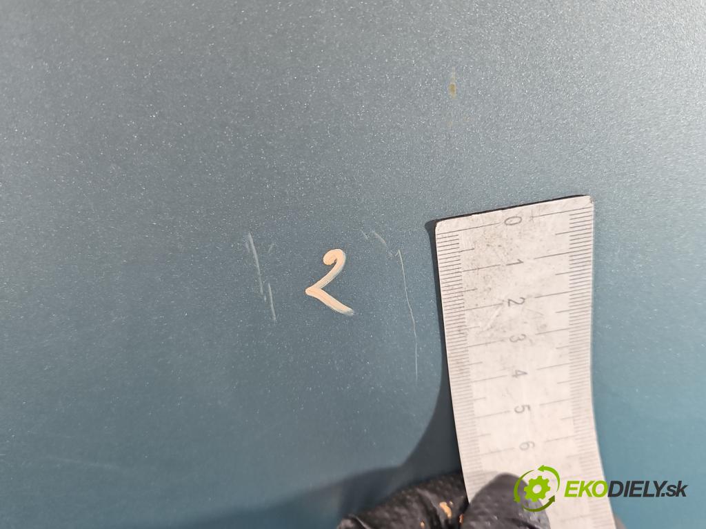 Skoda Octavia I 1996-2010 1.6 SR 102 HP manual 75 kW 1595 cm3 5- dvere predné ľavé  (Kľučka dverí ostatné)