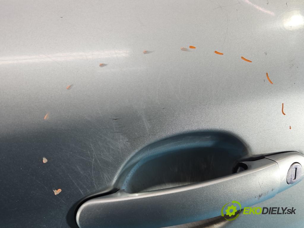 Skoda Octavia I 1996-2010 1.6 SR 102 HP manual 75 kW 1595 cm3 5- dvere predné ľavé  (Kľučka dverí ostatné)