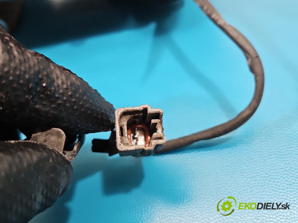 Renault Megane III 2008-2016 1.4 TCE: 131 hp manual 96 kW 1397 cm3 5- Kompresor: klíma 8200958328 (Kompresor klimatizace)