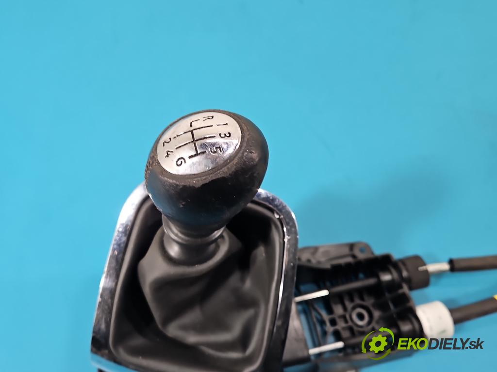 Renault Megane III 2008-2016 1.4 TCE: 131 HP manual 96 kW 1397 cm3 5- Páka: Změny: stupeň,rýchlosť 8200781046 (Rýchlostná páka (kulisa))