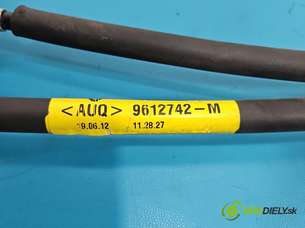 Renault Megane III 2008-2016 1.4 TCE: 131 HP manual 96 kW 1397 cm3 5- Páka: Změny: stupeň,rýchlosť 8200781046 (Rýchlostná páka (kulisa))