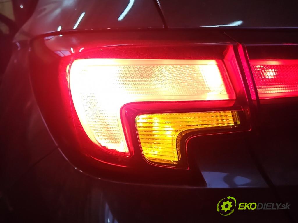Opel Astra V  2015-2022 1.4 T 125 HP manual 92 kW 1399 cm3 5- svetlo / reflektor zadné ľavé 39015943 (Kľučka dverí ostatné)
