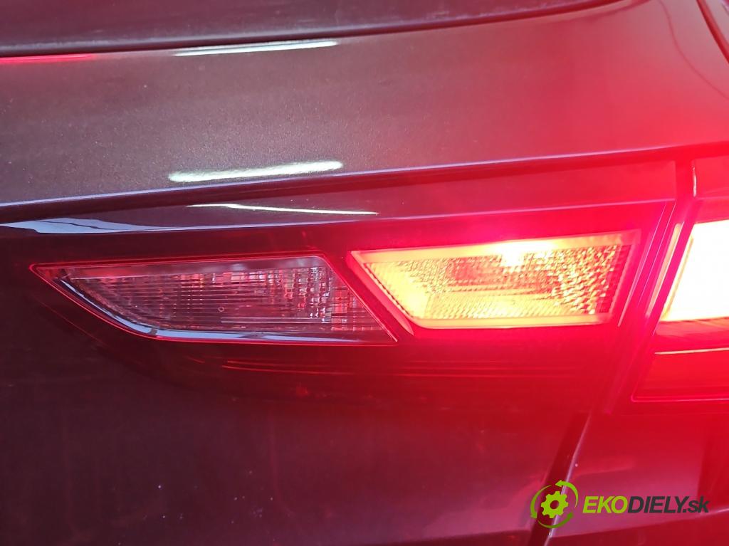 Opel Astra V  2015-2022 1.4 T 125 HP manual 92 kW 1399 cm3 5- svetlo / reflektor zadné pravé 13401163 (Kľučka dverí ostatné)