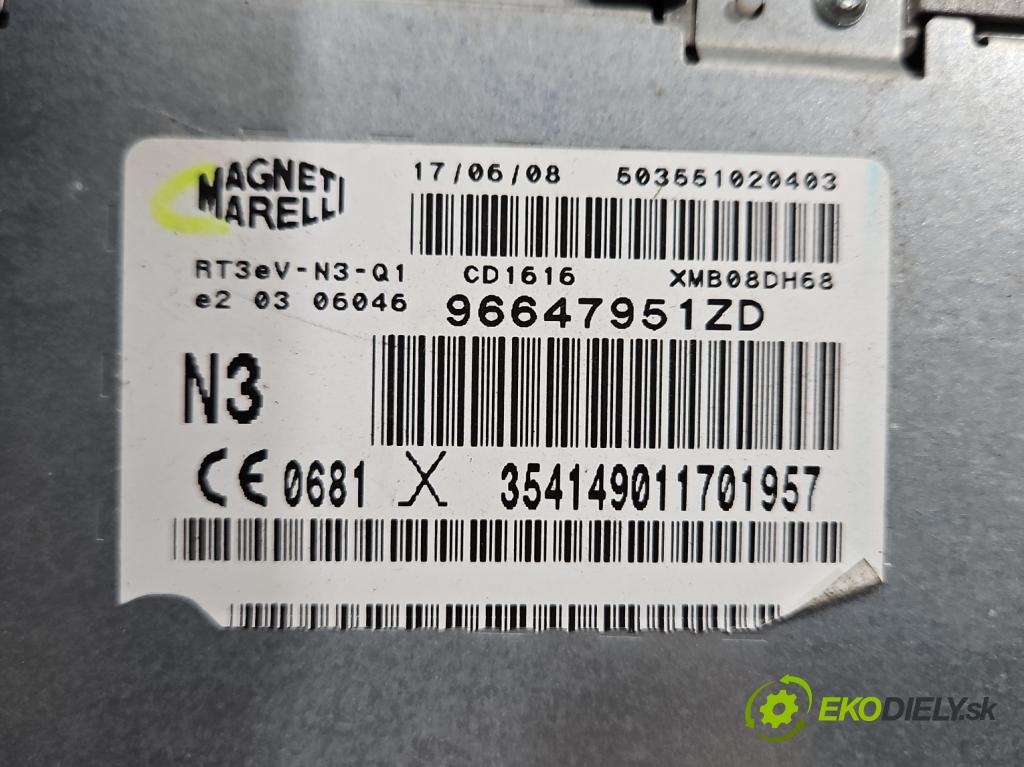 Citroen C5 II 2008-2017 2.0 hdi 136 HP automatic 100 kW 1997 cm3 4- Radio originál 96647951ZD