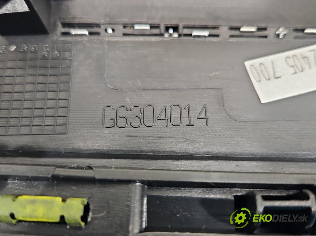 Citroen C5 II 2008-2017 2.0 hdi 136 HP automatic 100 kW 1997 cm3 4- Mřížka: kúrenia stredová 9682297777 (Mriežka kúrenia (fukár))