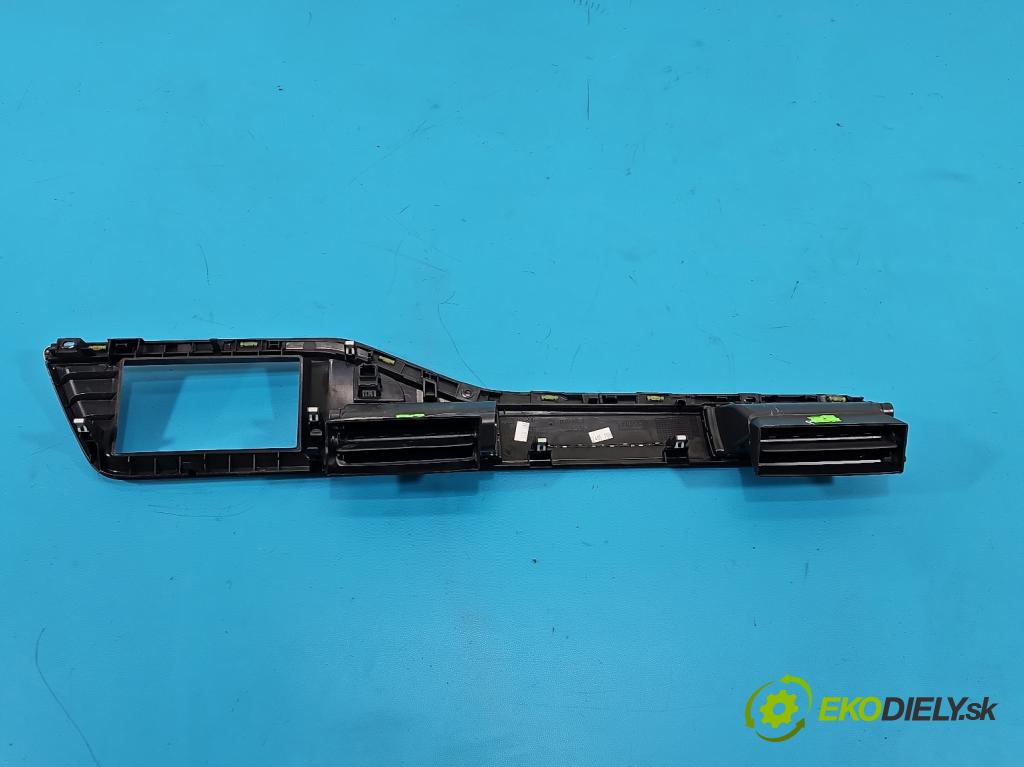 Citroen C5 II 2008-2017 2.0 hdi 136 HP automatic 100 kW 1997 cm3 4- Mřížka: kúrenia stredová 9682297777 (Mriežka kúrenia (fukár))