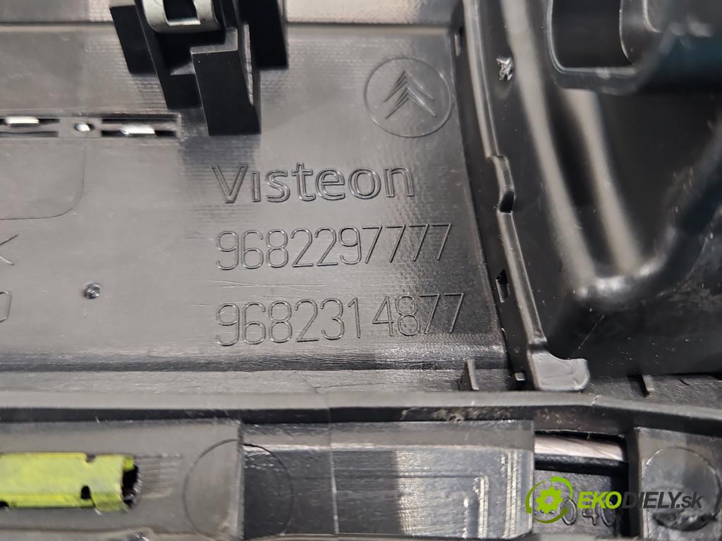 Citroen C5 II 2008-2017 2.0 hdi 136 HP automatic 100 kW 1997 cm3 4- Mřížka: kúrenia stredová 9682297777 (Mriežka kúrenia (fukár))