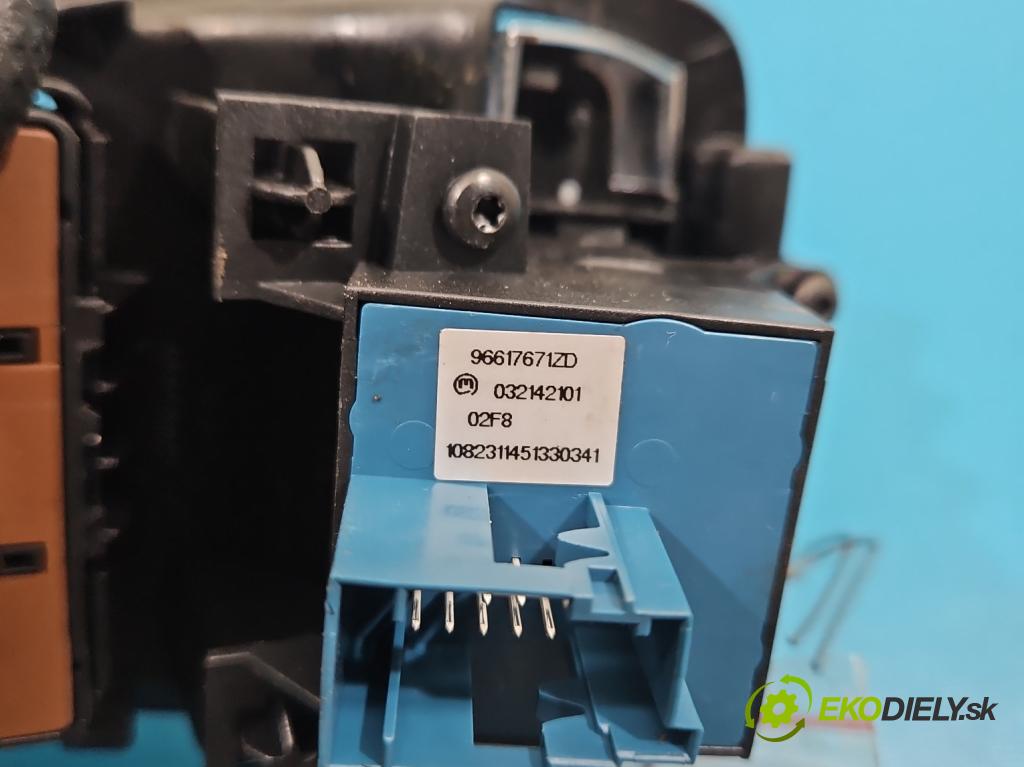 Citroen C5 II 2008-2017 2.0 hdi 136 HP automatic 100 kW 1997 cm3 4- prepínač brzda: ručný 96617671ZD (Prepínacie páčky pod volantom)