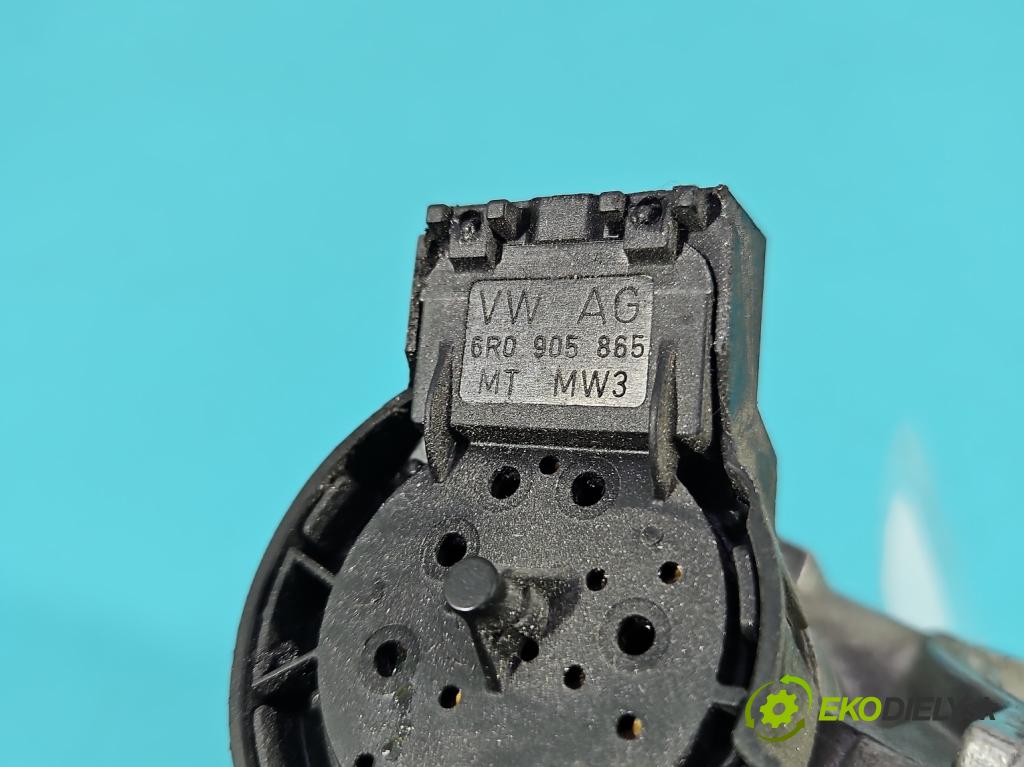 Skoda Citigo 2011-2019 1.0 MPI 60 HP manual 44 kW 999 cm3 5- Spínačka 6R0905865 (Spínacia skrinka)