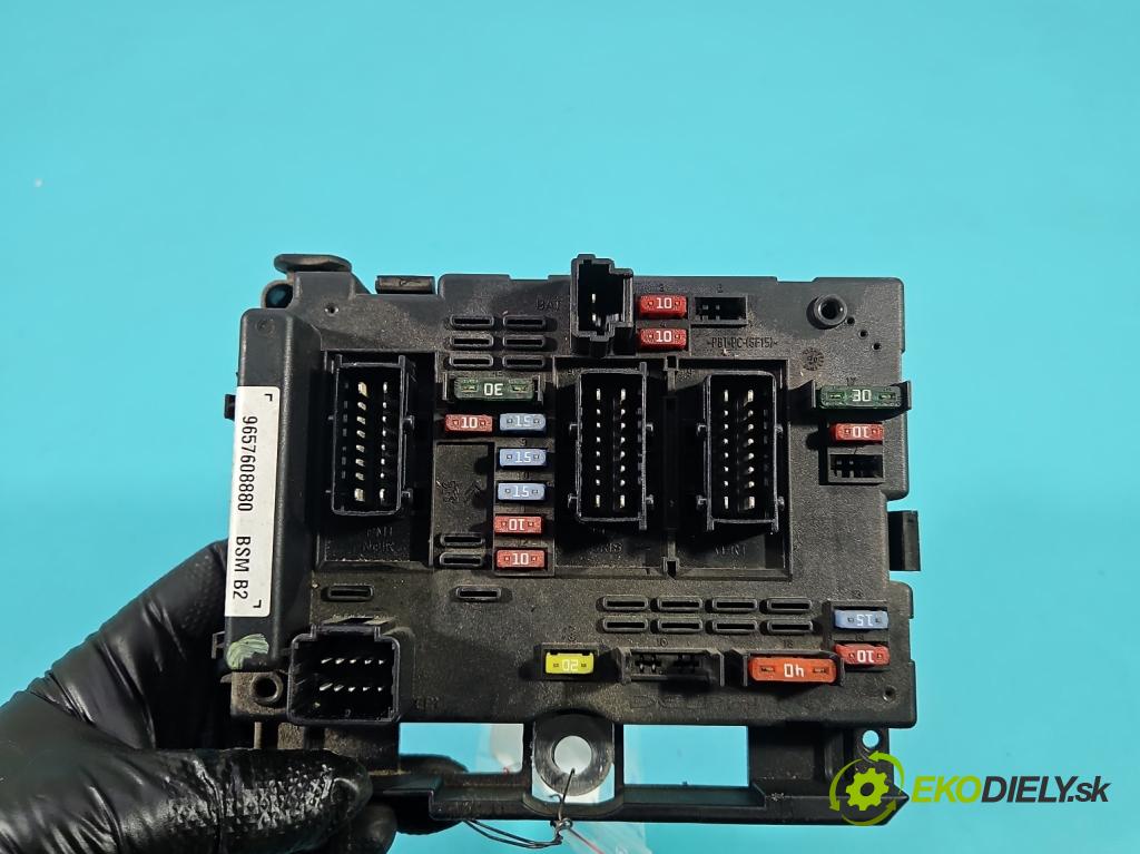 Peugeot 206 1.4 hdi 68 HP manual 50 kW 1398 cm3 5- riadiaca jednotka ostatné 9657608880