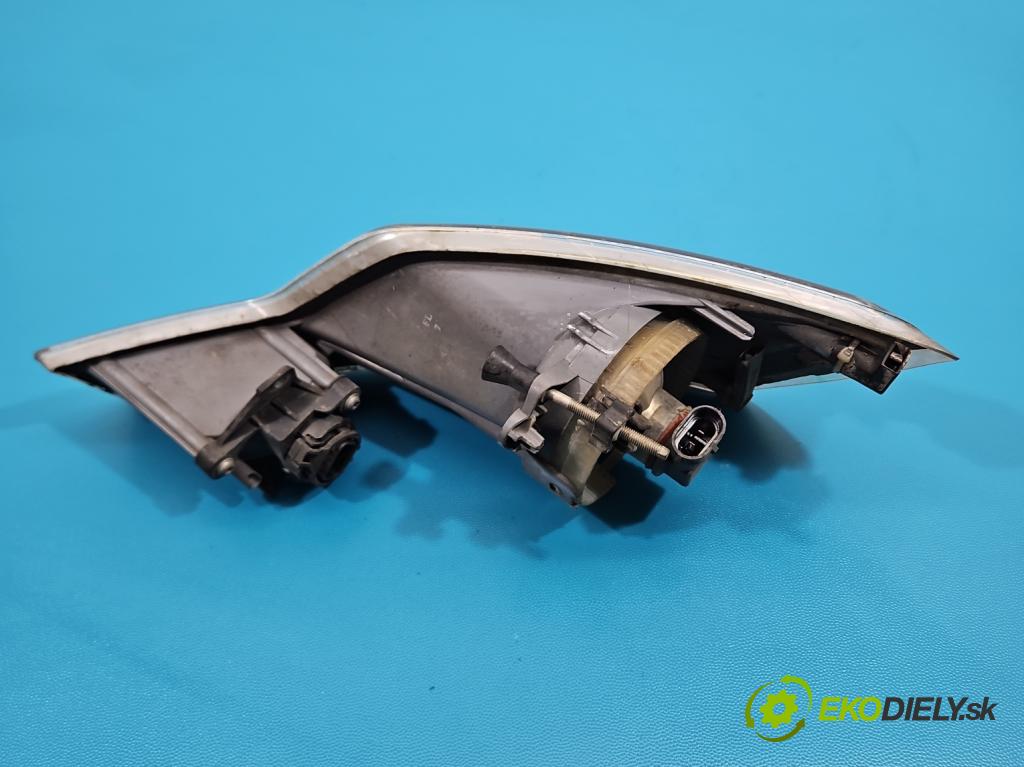 Citroen C5 II 2008-2017 2.0 hdi 136 HP automatic 100 kW 1997 cm3 4- Halogen ľavý  (Kľučka dverí ostatné)