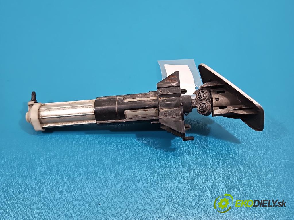 Citroen C5 II 2008-2017 2.0 hdi 136 HP automatic 100 kW 1997 cm3 4- ostrekovač reflektor: ľavý  (Motorček ostrekovačov)