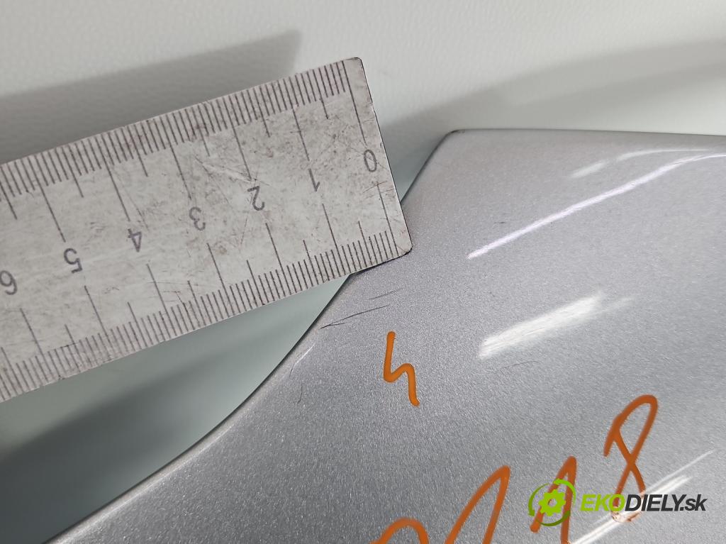 Citroen C5 II 2008-2017 2.0 hdi 136hp automatic 100 kW 1997 cm3 4- blatnik přední levý  (Levý přední blatník)