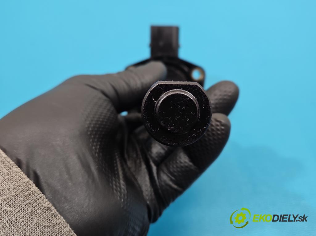 Bmw X6 E71 2007–2014 3.0d 306KM automatic 225 kW 2993 cm3 5- snímač úroveň: oleja: 7607909 (Snímač)