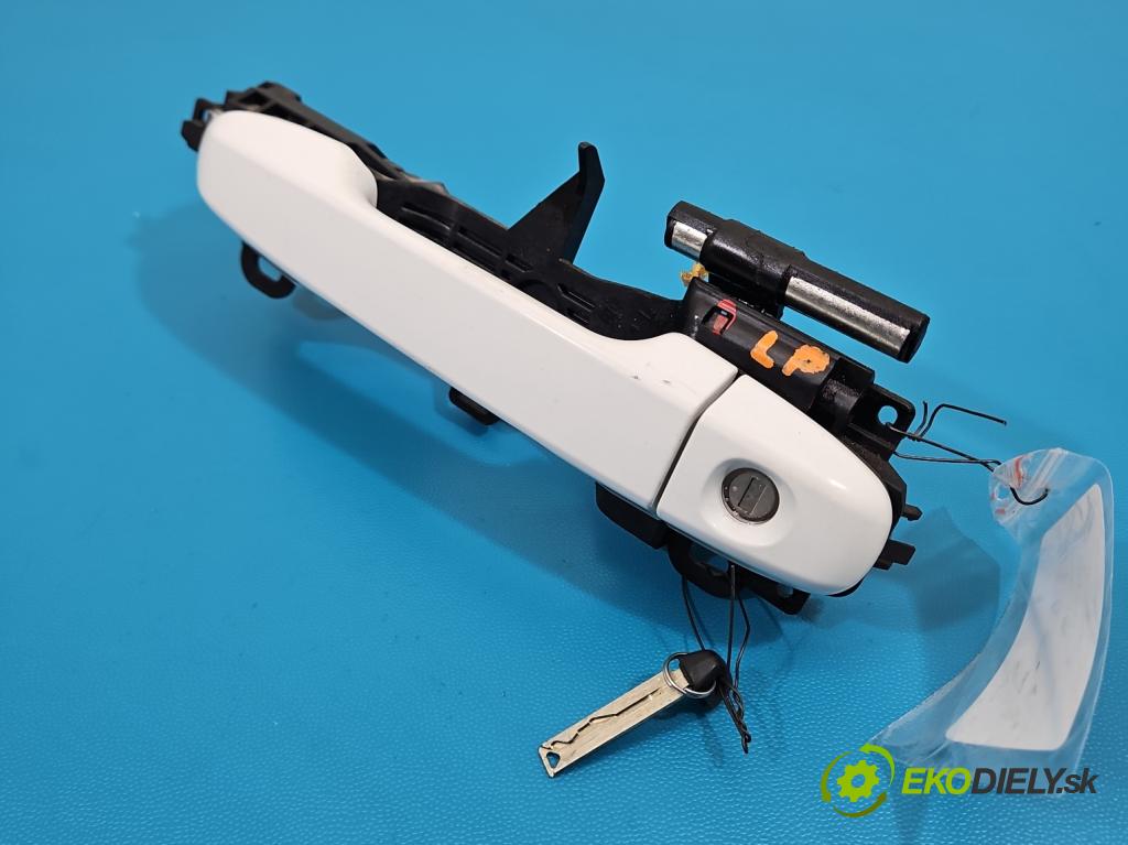 Toyota Auris II 2012-2018 1.8 hybrid 99 HP automatic 73 kW 1798 cm3 5- rukoväť predné ľavé mimo:  (Kľučka dverí vonkajšia predná ľavá)