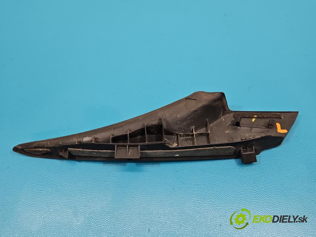 Toyota Auris II 2012-2018 1.8 hybrid 99 hp automatic 73 kW 1798 cm3 5- torpédo 53867-02040 (Plast pod čelním sklem)