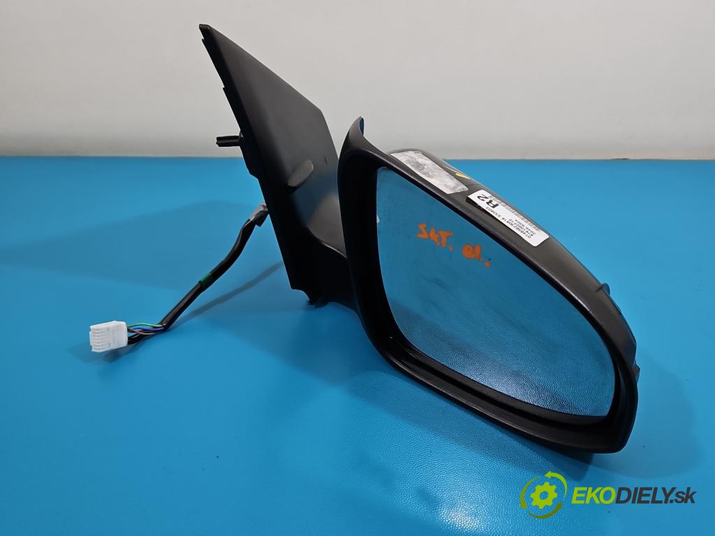 Toyota Auris II 2012-2018 1.8 hybrid 99 hp automatic 73 kW 1798 cm3 5- zpětné zrcátko pravé  (Klika dveří ostatní)