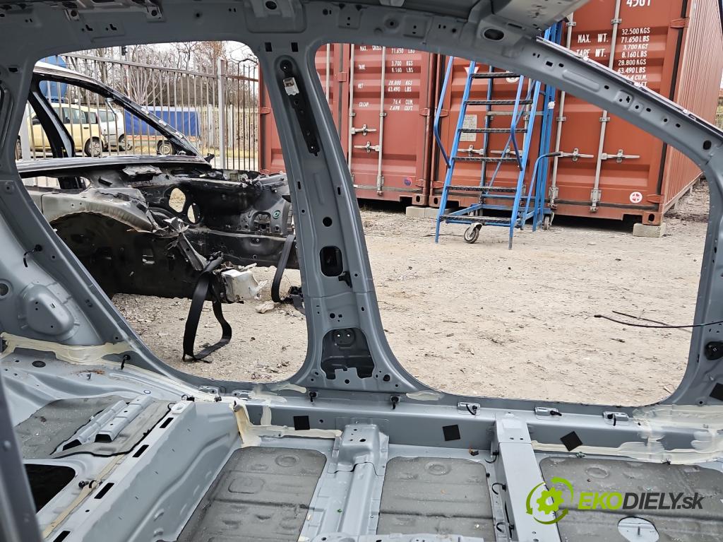 Kia Ceed III 2018- 1.5 160 hp automatic 117.5 kW 1482 cm3 5- práh levý  (Karoserie ostatní)