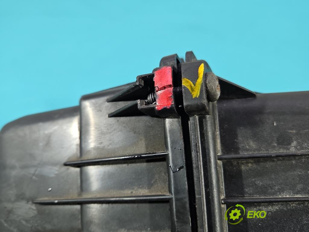 Suzuki SX4 I 2006-2014 1.9 ddis: 120 HP manual 88 kW 1910 cm3 5- obal filtra vzduchu 79J-A05 (Obal vzduchového filtra)