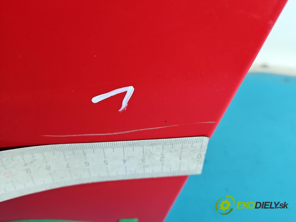 Vw Golf III 1991-1998 1.9 TD 75 hp manual 55 kW 1896 cm3 5- zadní kufrové dveře  (Zadní kapota (kufr))