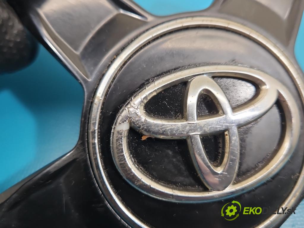 Toyota Auris II 2012-2018 1.8 hybrid 99 HP automatic 73 kW 1798 cm3 5- krytka disky