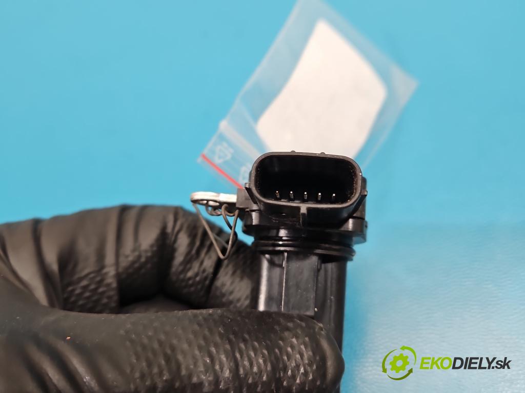 Toyota Auris II 2012-2018 1.8 hybrid 99 HP automatic 73 kW 1798 cm3 5- průtokoměr: 22204-0V020 (Váha vzduchu)