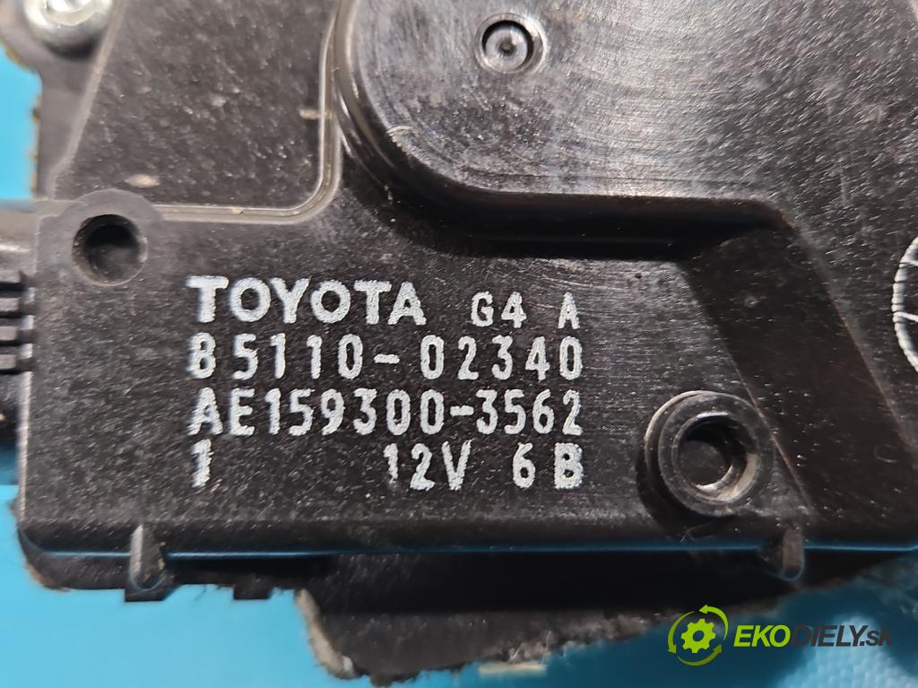 Toyota Auris II 2012-2018 1.8 hybrid 99 HP automatic 73 kW 1798 cm3 5- motor stieračov predné 85110-02340