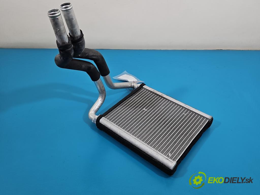 Kia Ceed III 2018- 1.5 160 hp automatic 117.5 kW 1482 cm3 5- radiátor  (Radiátor topení)