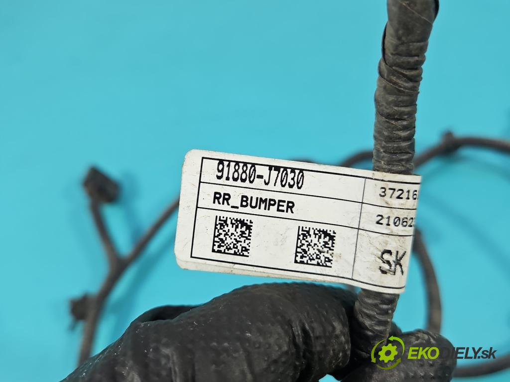 Kia Ceed III 2018- 1.5 160 HP automatic 117.5 kW 1482 cm3 5- Zväzok: kufrové dvere zadné 91880-J7030