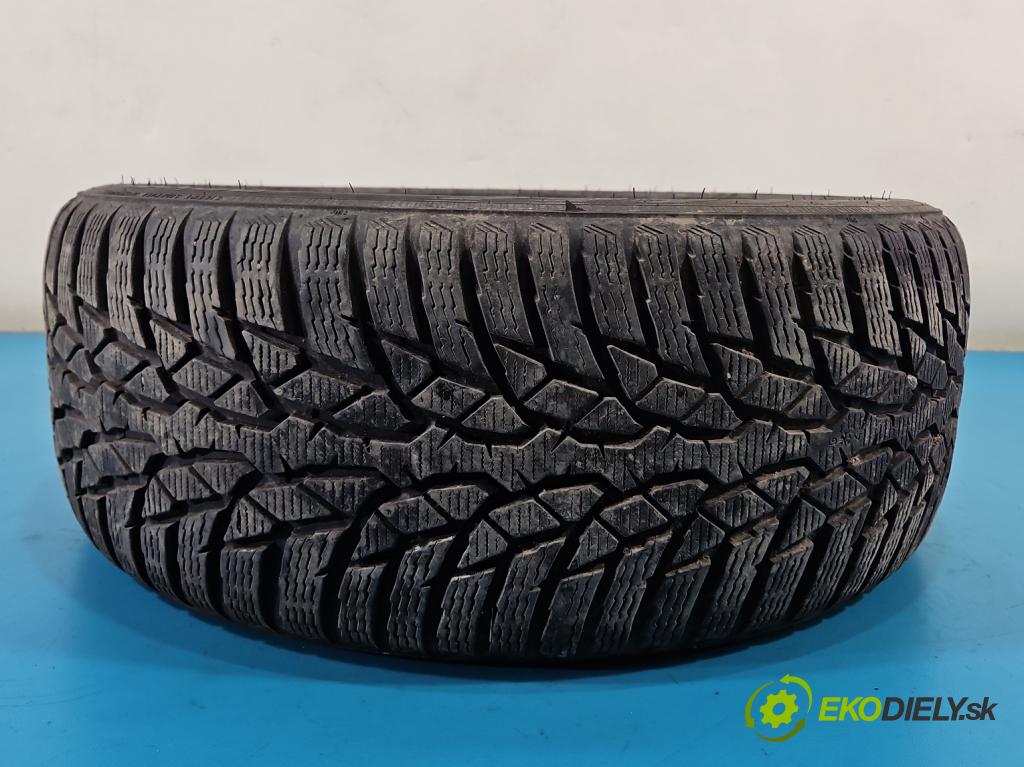 Toyota Auris II 2012-2018 1.8 hybrid 99 HP automatic 73 kW 1798 cm3 5- pneumatika 1 kus