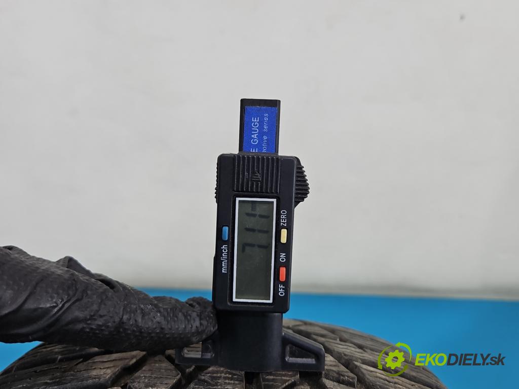 Toyota Auris II 2012-2018 1.8 hybrid 99 hp automatic 73 kW 1798 cm3 5- pneumatiky: zimní para