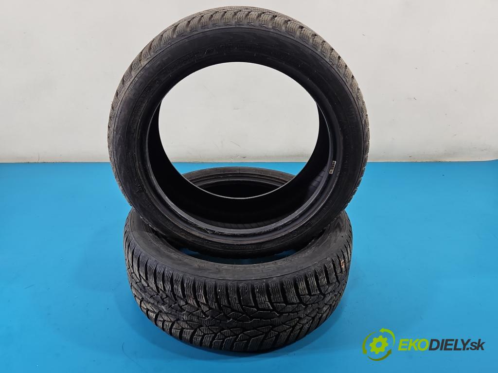 Toyota Auris II 2012-2018 1.8 hybrid 99 hp automatic 73 kW 1798 cm3 5- pneumatiky: zimní para 