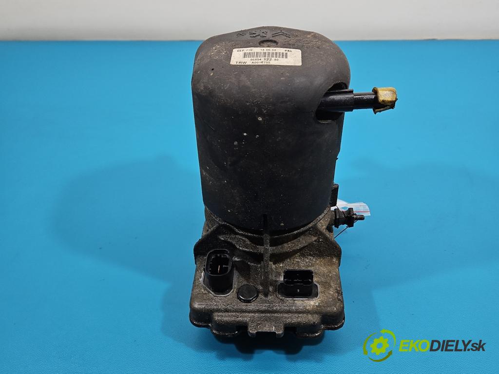 Citroen C5 II 2008-2017 2.0 hdi 136hp automatic 100 kW 1997 cm3 4- čerpadlo posilovač 9685412280 (Servočerpadlo)