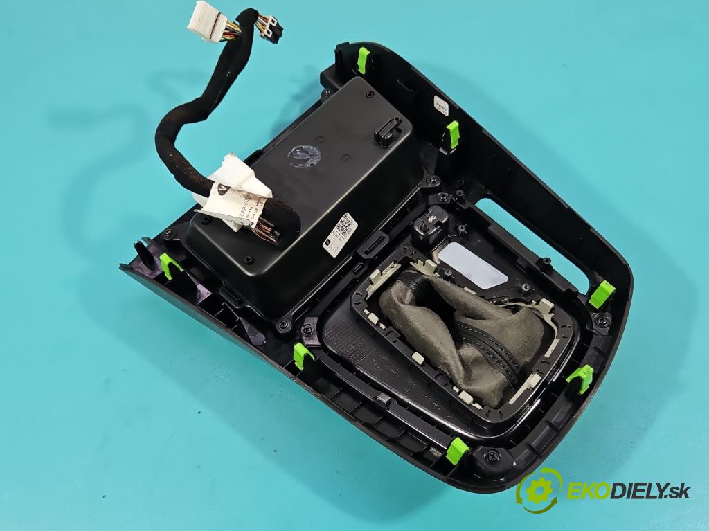 Kia Ceed III 2018- 1.5 160 HP automatic 117.5 kW 1482 cm3 5- kryt plast 84632-J7100