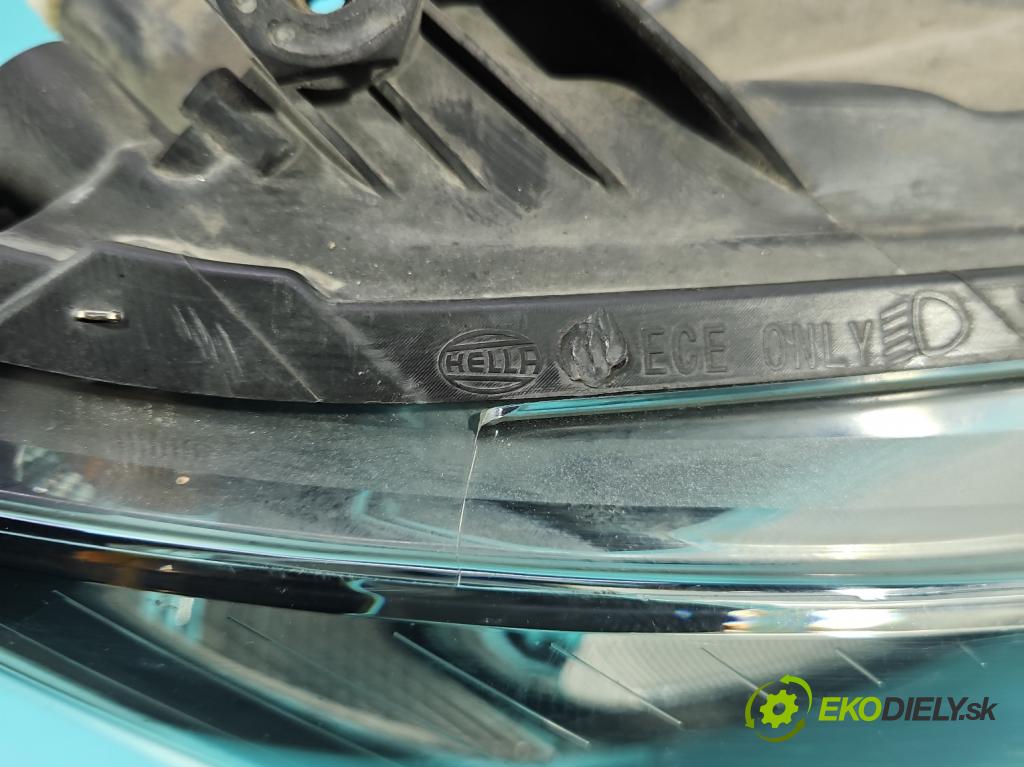 Skoda Citigo 2011-2019 1.0 MPI 60 HP manual 44 kW 999 cm3 5- Reflektor: pravý 1EJ010672-02 (Svetlo predné pravé)