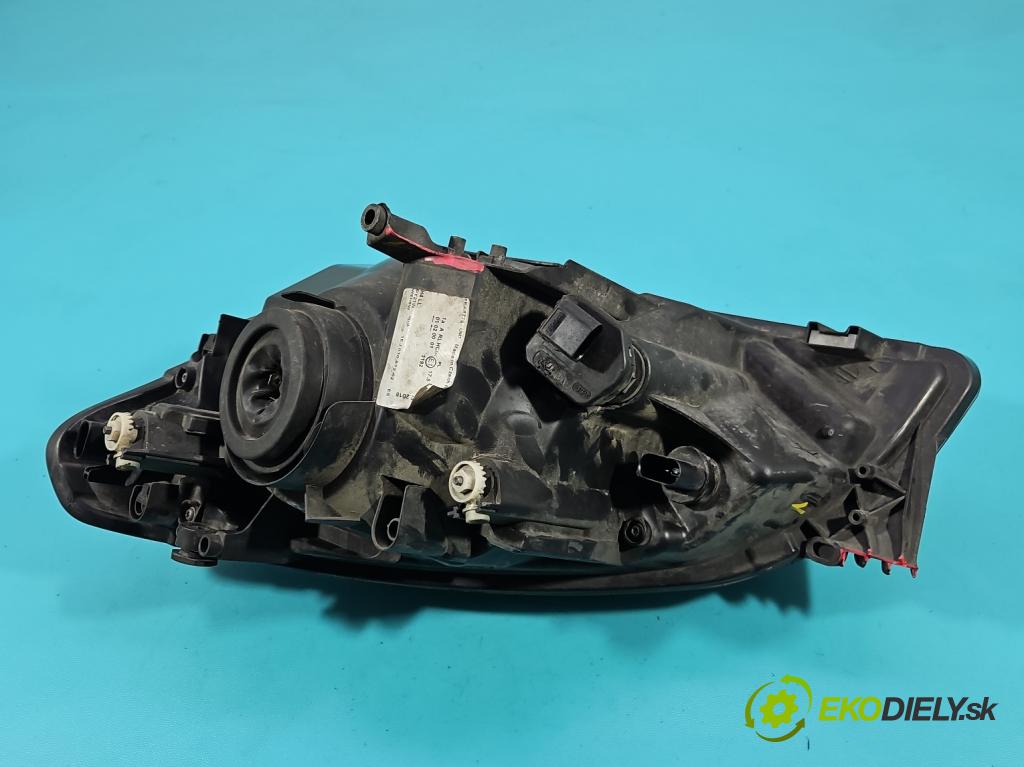 Skoda Citigo 2011-2019 1.0 MPI 60 HP manual 44 kW 999 cm3 5- Reflektor: pravý 1EJ010672-02 (Svetlo predné pravé)