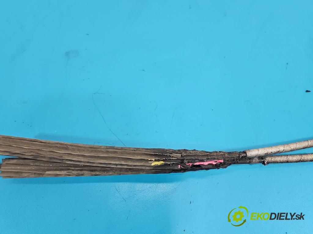 Skoda Citigo 2011-2019 1.0 MPI 60 HP manual 44 kW 999 cm3 5- Páka: Změny: stupeň,rýchlosť 1S0711049B (Rýchlostná páka (kulisa))