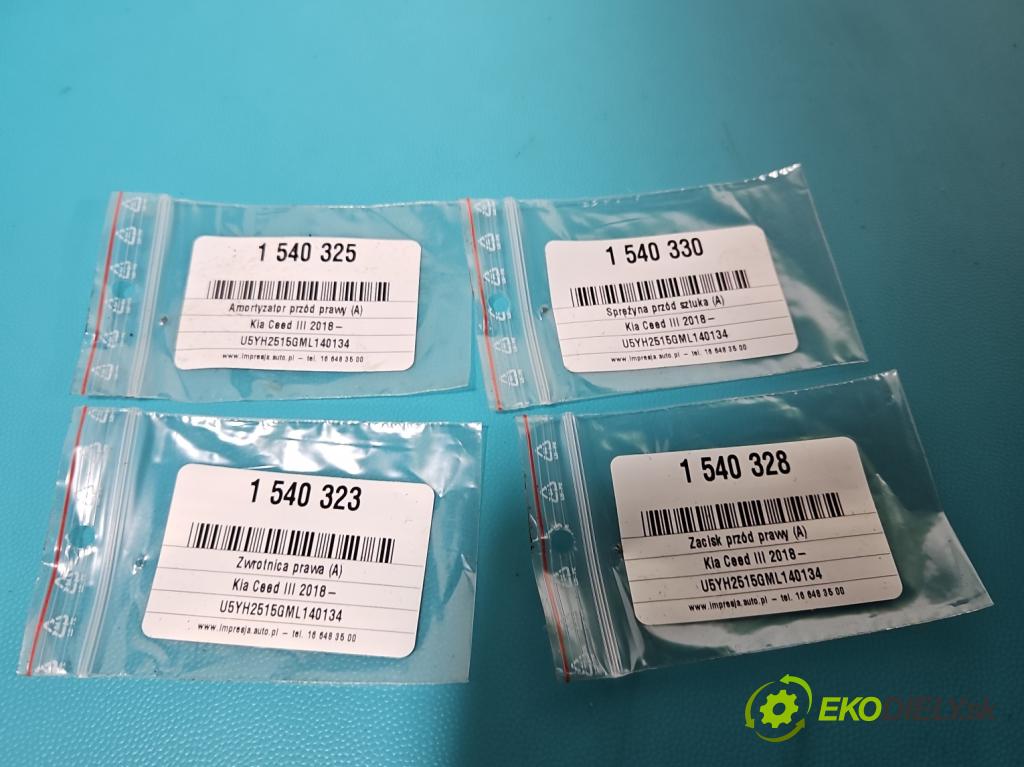 Kia Ceed III 2018- 1.5 160 HP automatic 117.5 kW 1482 cm3 5- náboj pravé  (Náboj kolesa)