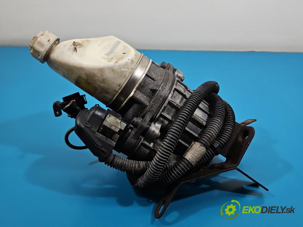 Opel Astra III 2004-2014 1.8 16V 125 hp automatic 92 kW 1796 cm3 5- čerpadlo posilovač 13188613 (Servočerpadlo)
