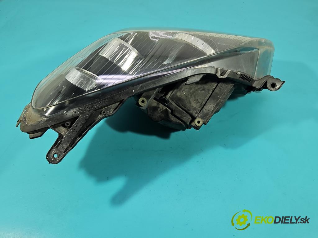 Opel Astra III 2004-2014 1.8 16V 125 HP automatic 92 kW 1796 cm3 5- Reflektor: ľavý  (Kľučka dverí ostatné)