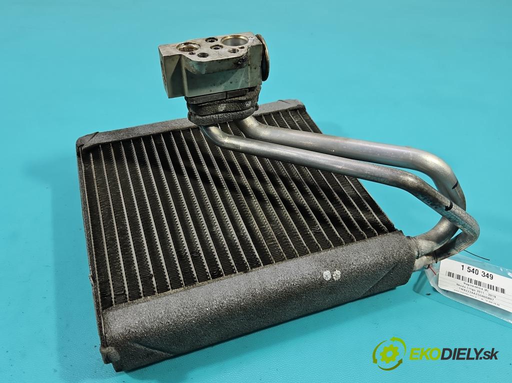 Skoda Citigo 2011-2019 1.0 MPI 60 hp manual 44 kW 999 cm3 5- radiátor  (Radiátor topení)